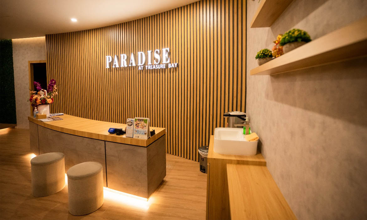 destination-slider-1-6